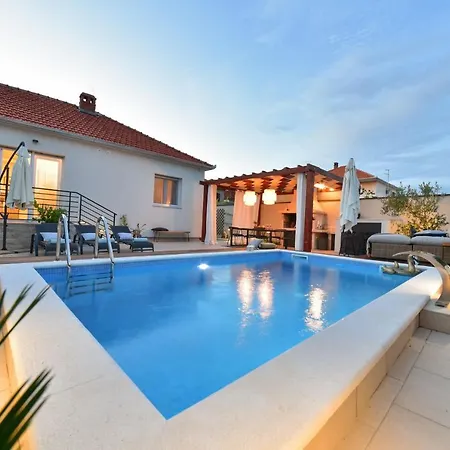 Villa Teuta Zadarvillas Exterior photo