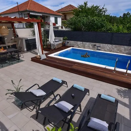 Villa Teuta Zadarvillas Exterior photo