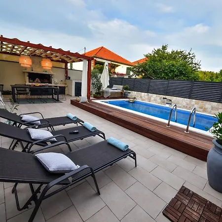 Villa Teuta Zadarvillas Exterior photo